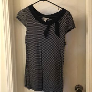 Pretty elegant black striped with bow accent neck